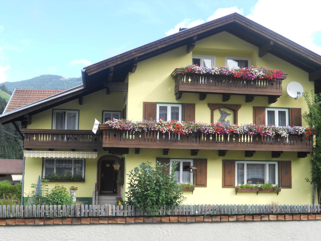 Haus Zur Linde Ξενοδοχείο Wagrain Εξωτερικό φωτογραφία